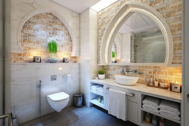 spa-like bathroom decor tips